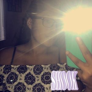 Meet your Posher, Lizbeth